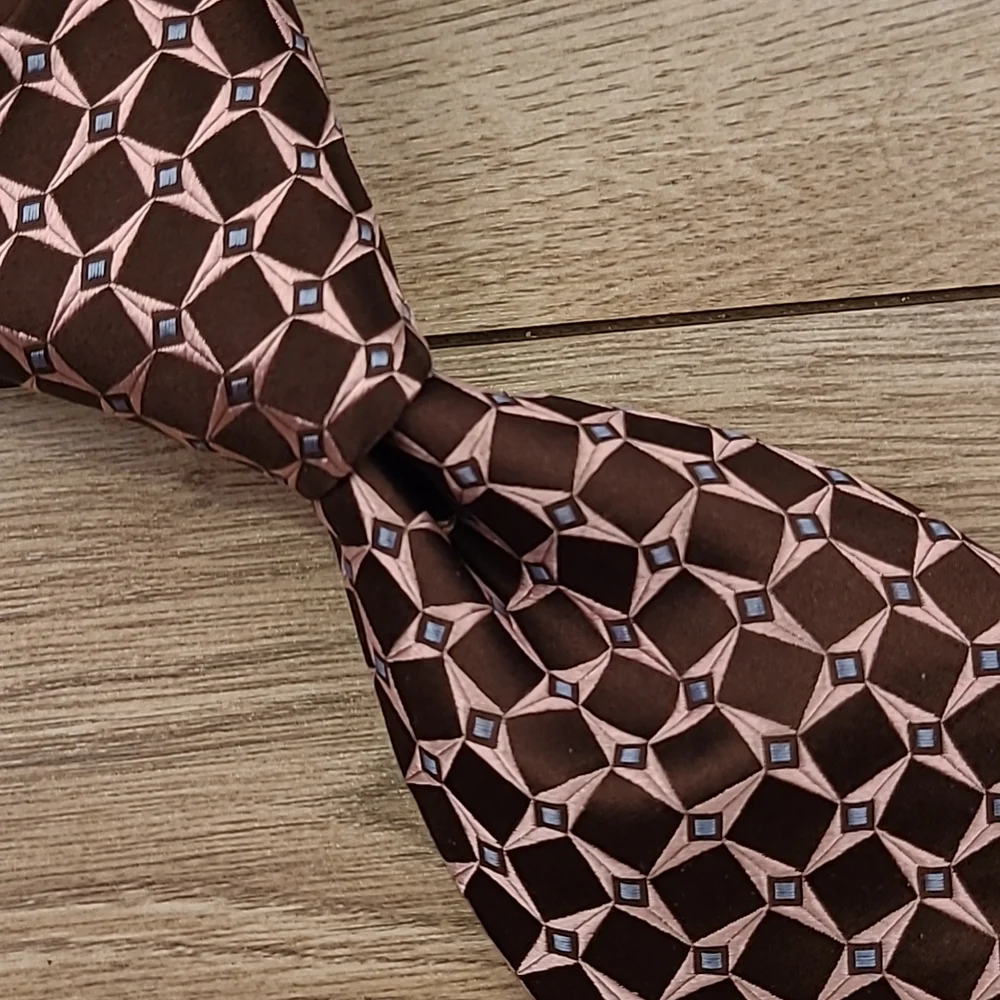 TED BAKER Abstract Metallic Brown‎ Pink Square Pattern Red Silk Tie